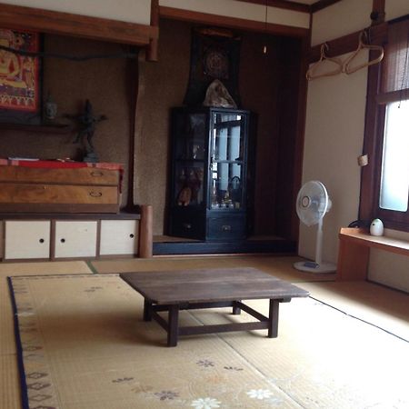 Buddha Guest House Tanabe Exteriör bild